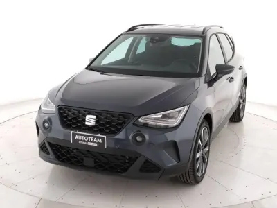 Usata Seat Arona Black Edition 95 CV (69 kW) 2025 Grigio SUV