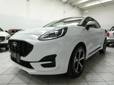 Usata Ford Puma 124 CV (91 kW) 2025 Bianco SUV