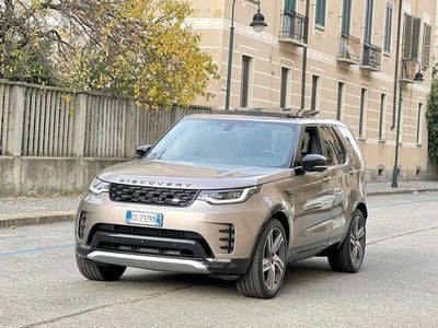 Land Rover Discovery 5