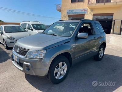 Usata Suzuki Grand Vitara 129 CV (94 kW) 2009 Grigio SUV
