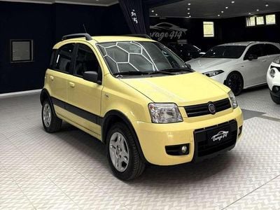 Giallo Usata 2009 Fiat Panda Climbing Utilitaria | 4500 € (Buon prezzo)