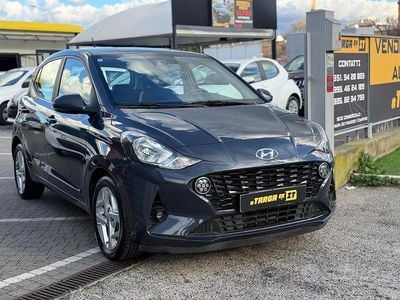 Usata Hyundai i10 67 CV (49 kW) 2023 Grigio Utilitaria
