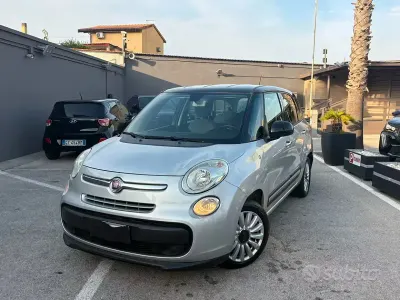 Usata Fiat 500L Living 105 CV (77 kW) 2015 Grigio Monovolume