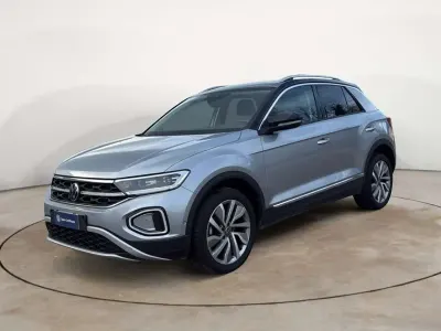 Usata VW T-Roc Style 150 CV (110 kW) 2022 Argento SUV