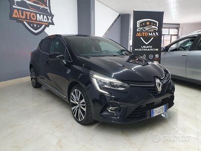 Begagnad Renault Clio IV Initiale Paris 131 HK (96 kW) 2019 Svart Sedan
