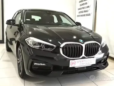 Usata BMW 118 Sport Line 150 CV (110 kW) 2021 Nero Utilitaria