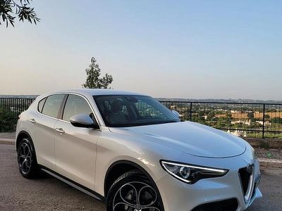 Usata Alfa Romeo Stelvio Executive 180 CV (132 kW) 2018 Bianco SUV