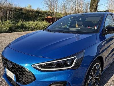 Usado Ford Focus ST-Line X 125 HP (91 kW) 2024 Azul Sedan