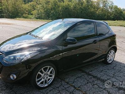 Usata Mazda 2 Sporty 84 CV (61 kW) 2011 Nero Utilitaria