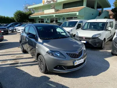 Usata Lancia Ypsilon S 69 CV (50 kW) 2021 Gray Utilitaria