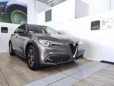 Usata Alfa Romeo Stelvio Super 160 CV (117 kW) 2022 Grigio SUV