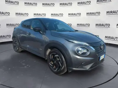 Usata Nissan Juke N-Connecta 143 CV (105 kW) 2023 Grigio SUV