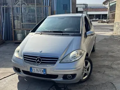 Usata Mercedes A180 Elegance 109 CV (80 kW) 2007 Grigio Berlina