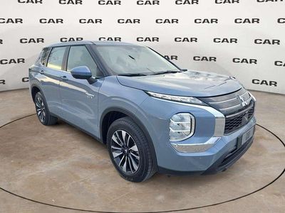 Nuova Mitsubishi Outlander P-HEV Inform 306 CV (225 kW) 2026 Grigio SUV