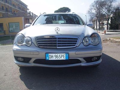 Usata Mercedes C200 AMG 122 CV (89 kW) 2007 Grigio Station wagon