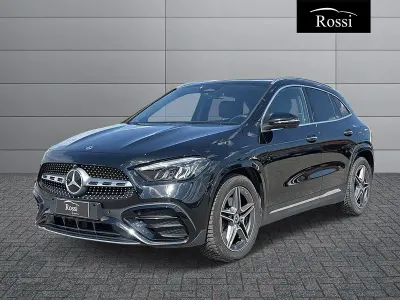 Usata Mercedes GLA200 Advanced Plus 150 CV (110 kW) 2024 Argento hightech SUV