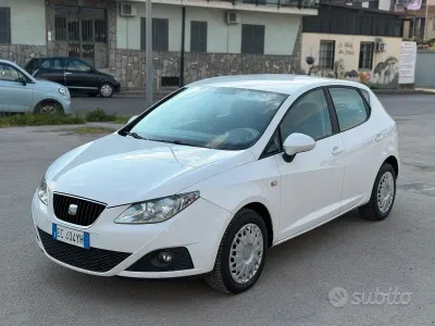 Usata Seat Ibiza 90 CV (66 kW) 2010 Bianco Berlina