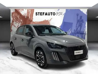 Nuova Peugeot 208 Allure 101 CV (74 kW) 2026 Grigio selenium Utilitaria