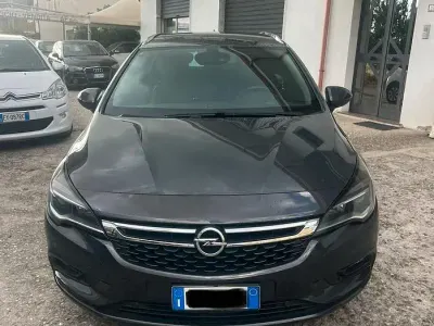 Occasion Opel Astra 136 PK (100 kW) 2016 Zwart Stationwagen