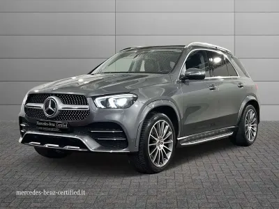 Usata Mercedes GLE300 Premium 272 CV (200 kW) 2023 Grigio medio metallizzato SUV
