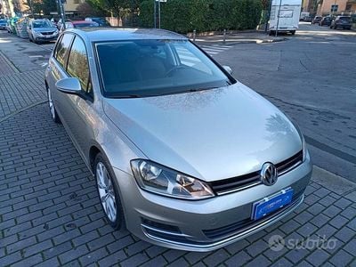 Usata VW Golf VII Highline 110 CV (80 kW) 2016 Grigio Berlina