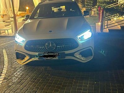Usata Mercedes GLA200 163 CV (119 kW) 2024 Bianco SUV