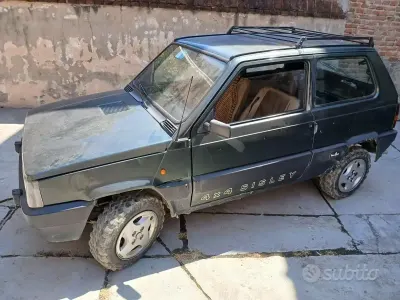 Usata Fiat Panda 4x4 50 CV (36 kW) 1988 Verde Utilitaria