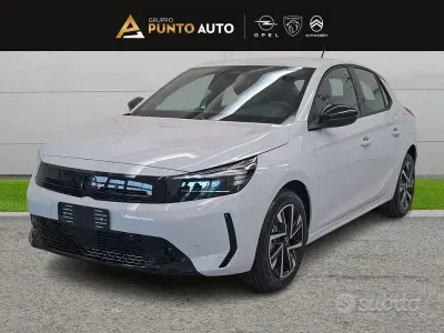 Nuova Opel Corsa 101 CV (74 kW) 2026 Grigio Utilitaria