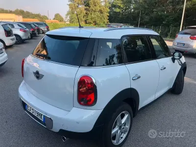 Usata Mini Countryman 122 CV (89 kW) 2011 SUV