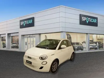 Usata Fiat 500e 42 kW (58 CV) 2023 Bianco Berlina