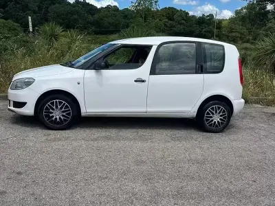 Usata Skoda Roomster 105 CV (77 kW) 2013 Monovolume
