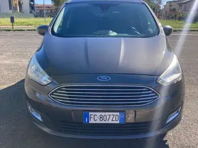 Usata Ford C-MAX 120 CV (88 kW) 2016 Monovolume