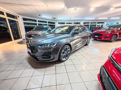 Usata Ford Focus ST-Line X 125 CV (91 kW) 2022 Grigio Berlina