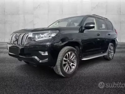 Usata Toyota Land Cruiser Executive 204 CV (150 kW) 2022 Nero metallizzato SUV