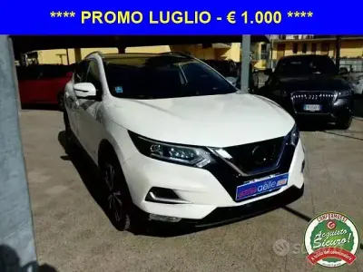 Usata Nissan Qashqai Tekna 131 CV (96 kW) 2018 Bianco SUV