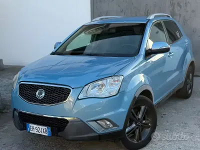 Usata SsangYong Korando 175 CV (128 kW) 2011 Blu SUV