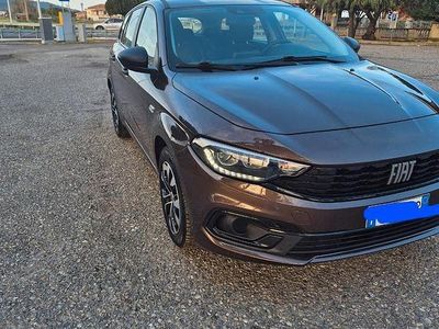 Usata Fiat Tipo 131 CV (96 kW) 2021 Marrone Station wagon