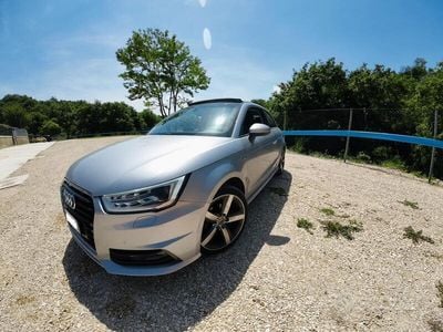 Usata Audi A1 Admired 95 CV (69 kW) 2016 Grigio Utilitaria