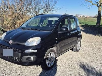 Usata Fiat Panda Lounge 85 CV (62 kW) 2013 Nero Utilitaria