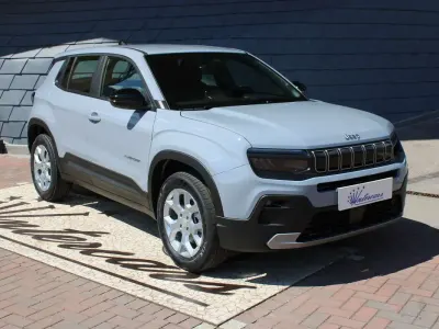Nuova Jeep Avenger Altitude 110 CV (80 kW) 2026 Grigio SUV