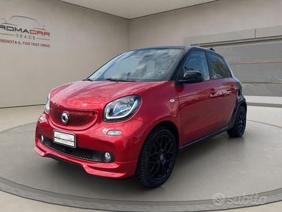 Usata Smart ForFour Brabus 90 CV (66 kW) 2019 Rosso Utilitaria