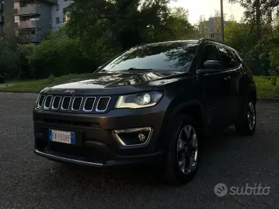 Usata Jeep Compass Limited 140 CV (102 kW) 2019 Nero SUV