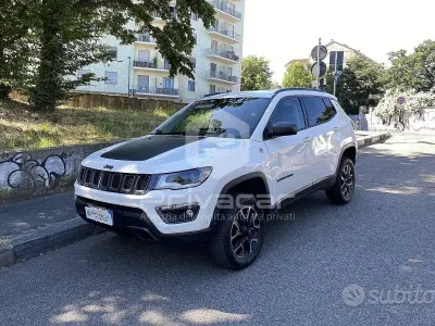 Usata Jeep Compass Trailhawk 170 CV (125 kW) 2019 Bianco SUV