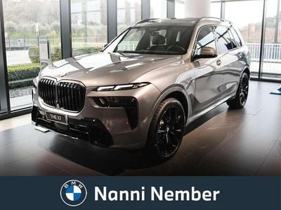 Nuova BMW X7 M Sport 352 CV (258 kW) 2026 Argento SUV