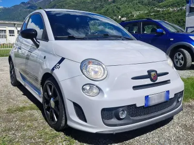 Usata Abarth 595 Custom 135 CV (99 kW) 2015 Grigio Utilitaria