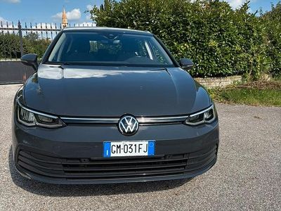 Usata VW Golf VIII 116 CV (85 kW) 2023 Grigio Berlina
