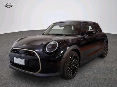 Nero Usata 2024 Mini Cooper S Favoured Utilitaria | 35.200 € (Buon prezzo)