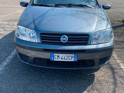Usata Fiat Punto 2004 Grigio Utilitaria