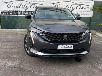 Usata Peugeot 3008 Allure 131 CV (96 kW) 2022 Grigio SUV