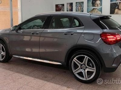 Mercedes GLA200